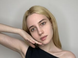 hardcore cam EmmaHurriet