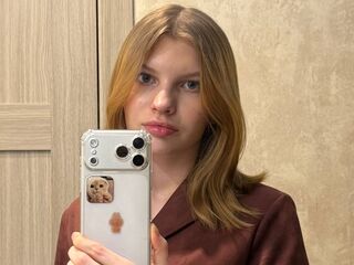 fingering girl webcam picture ErikaArnold