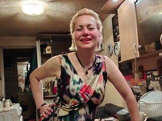 hot naked webcamgirl ErwinaAmethist