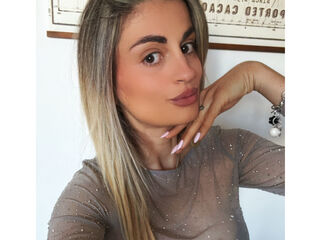 dirty cam Evelynnny