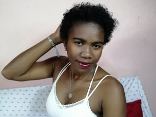 cam girl fingering FaraZeria