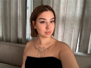 cam whore livesex FrankieGarner