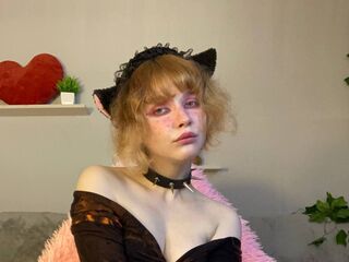 girl topless chat FuriKreks