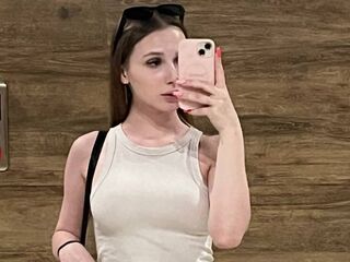 naked cam girl masturbating GailApodaca