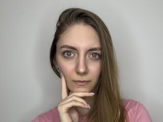 sexy webcamgirl pic GenevaAndrode