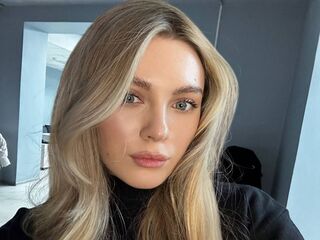 live porn picture GladysAgard