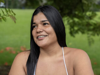 hot strip tease webcam HarrisAlejandra