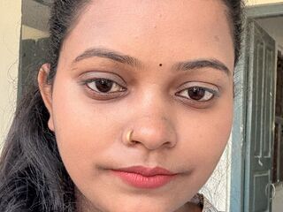 masturbating camgirl Himusa