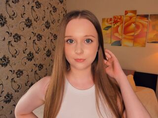 beautiful camgirl HloeAustinn