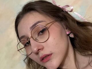 fingering girl chat IngeFelde