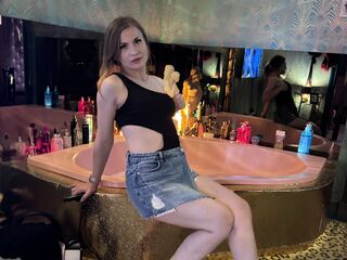 naughty camwhore IsaEthan