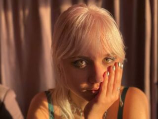 camgirl videochat JerryBulcao