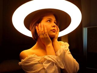 naked cam girl gallery JoslynDelmolino