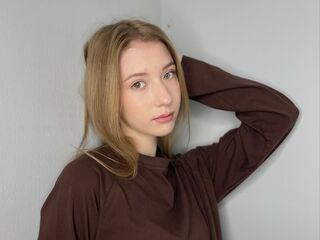 cam chat JulianaDarter