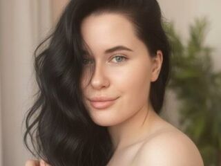 naked webcam girl picture JunaOnnee