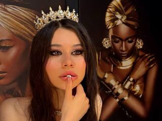 naked girl with webcam fingering pussy KarenEstrada