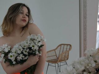 naked cam girl picture KarenRayy