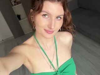 erotic KarmenZeinert