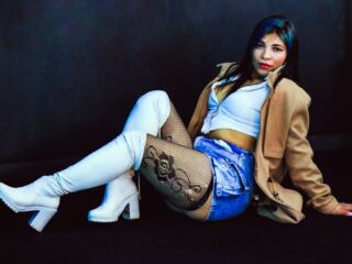 camgirl live KatalinaMachado
