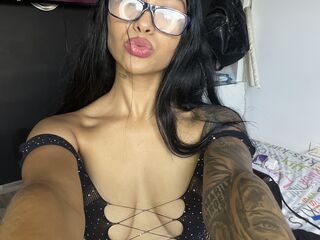 hot cam girl spreading pussy KatieReyes