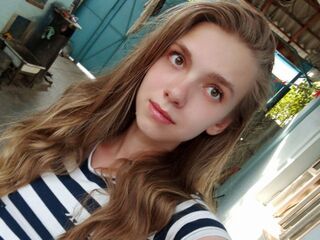 sexy cam girl KeniaBurklow