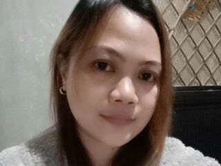cam girl KristineCalleja