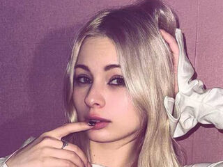 free webcam chatroom KylieMcMiller