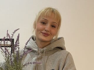 adult webcam chat KyungMikes