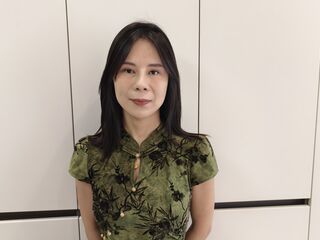 sex webcam chatroom LIlySelina