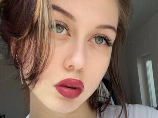 camgirl fingering bald pussy LanoraPurkett