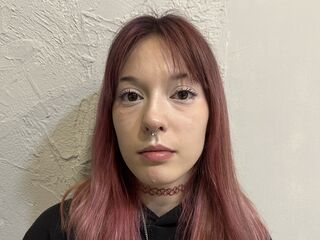 naked webcam girl photo LaraWils