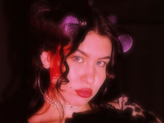 sexy camgirl picture LarondaSuitt