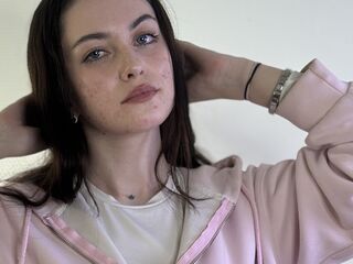 shaved pussy cam LatishaKilmartin