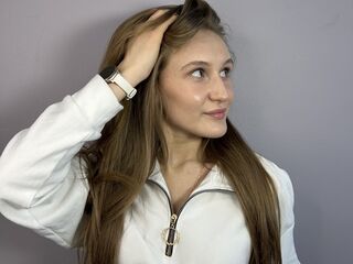 girl sex chat room LatrinaBrounson