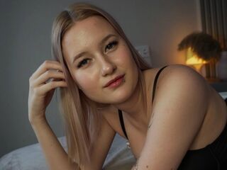 cam slut video chat LeiaDavis