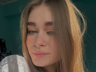cam girl playing with sextoy LiliaFeti