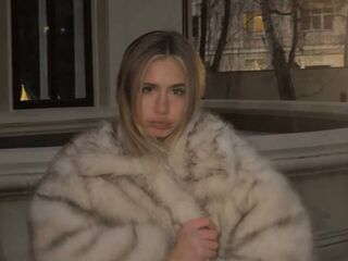 cam babe LilliaFowler