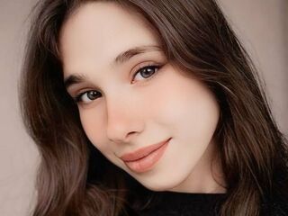 nude cam girl pic LorettaChristley