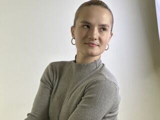 fingering cam girl picture LorrianePytko