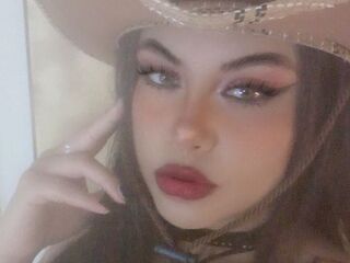 cam slut video chat LucianaRous