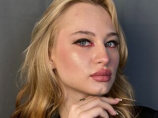 sexy live girl LucileNeuburger