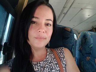 cam show LunaBejarano