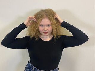 cam girl sex show LynetBeckett