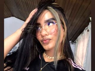 free video chat room MadissonVerdez