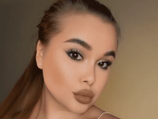 free webcam video MaeWilkins