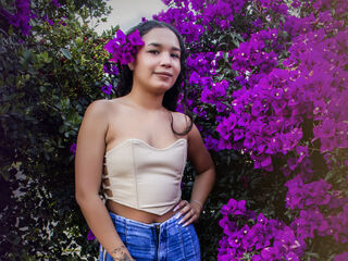 teaser web cam MailyCambell