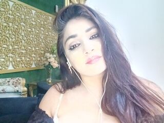 naked camgirl photo MalaikaJanoon