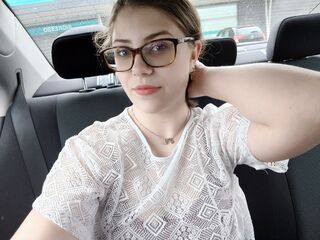 beautiful camgirl MaraMihaela