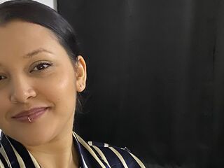 camgirl chat room MarcellaGriffin