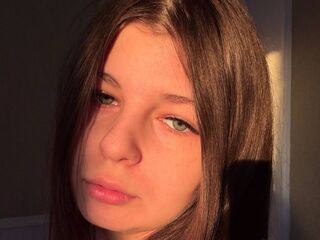 girl webcam naked MargarettJohns